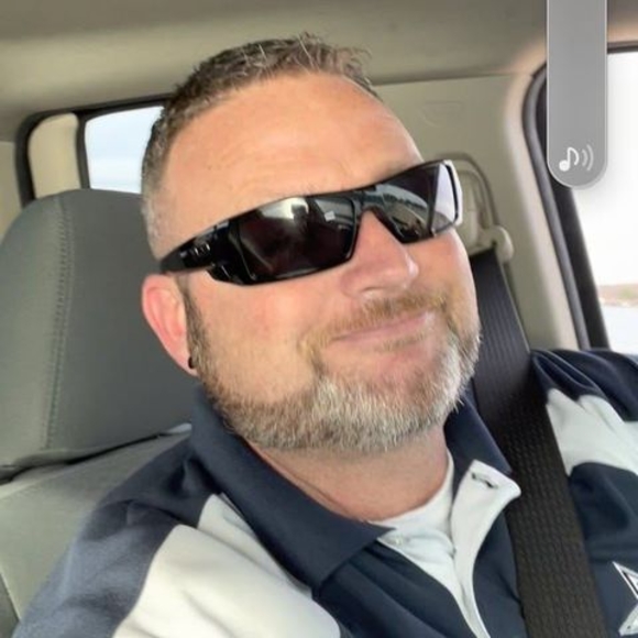 Meet your Posher, Gary - Picture 1 of 1